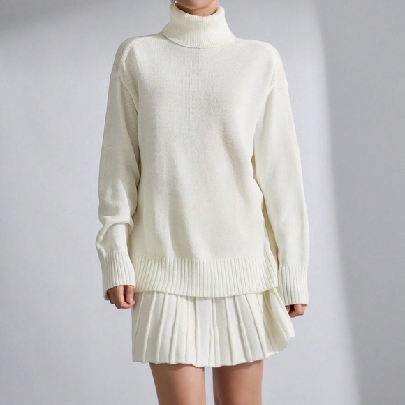 Classic Cream Turtleneck Loose Fit Sweater Skirt Set - Picture 4 of 6